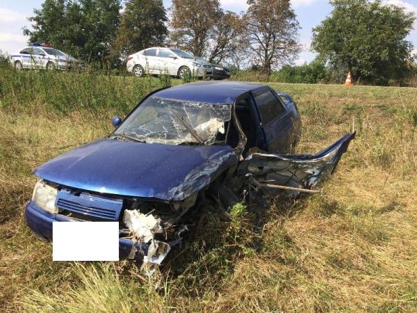 Вблизи Пятигорска автоледи спровоцировала аварию